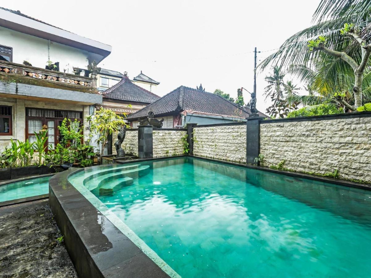 Oka Kartini Ubud Esterno foto